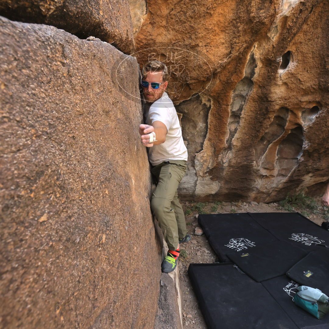 

Filename: SRM_20230307_1117270.jpg
Aperture: f/5.6
Shutter Speed: 1/500
Body: Canon EOS R6
Lens: Canon EF 16-35mm f/2.8 L