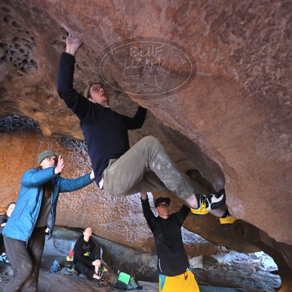 Filename: SRM_20231122_1537400.jpg
Aperture: f/4.0
Shutter Speed: 1/250
Body: Canon EOS R6
Lens: Canon EF 16-35mm f/2.8 L