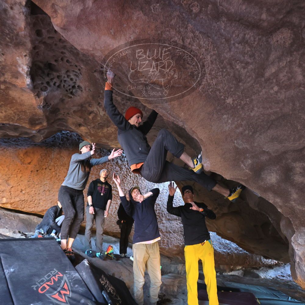 

Filename: SRM_20231122_1546260.jpg
Aperture: f/4.0
Shutter Speed: 1/250
Body: Canon EOS R6
Lens: Canon EF 16-35mm f/2.8 L