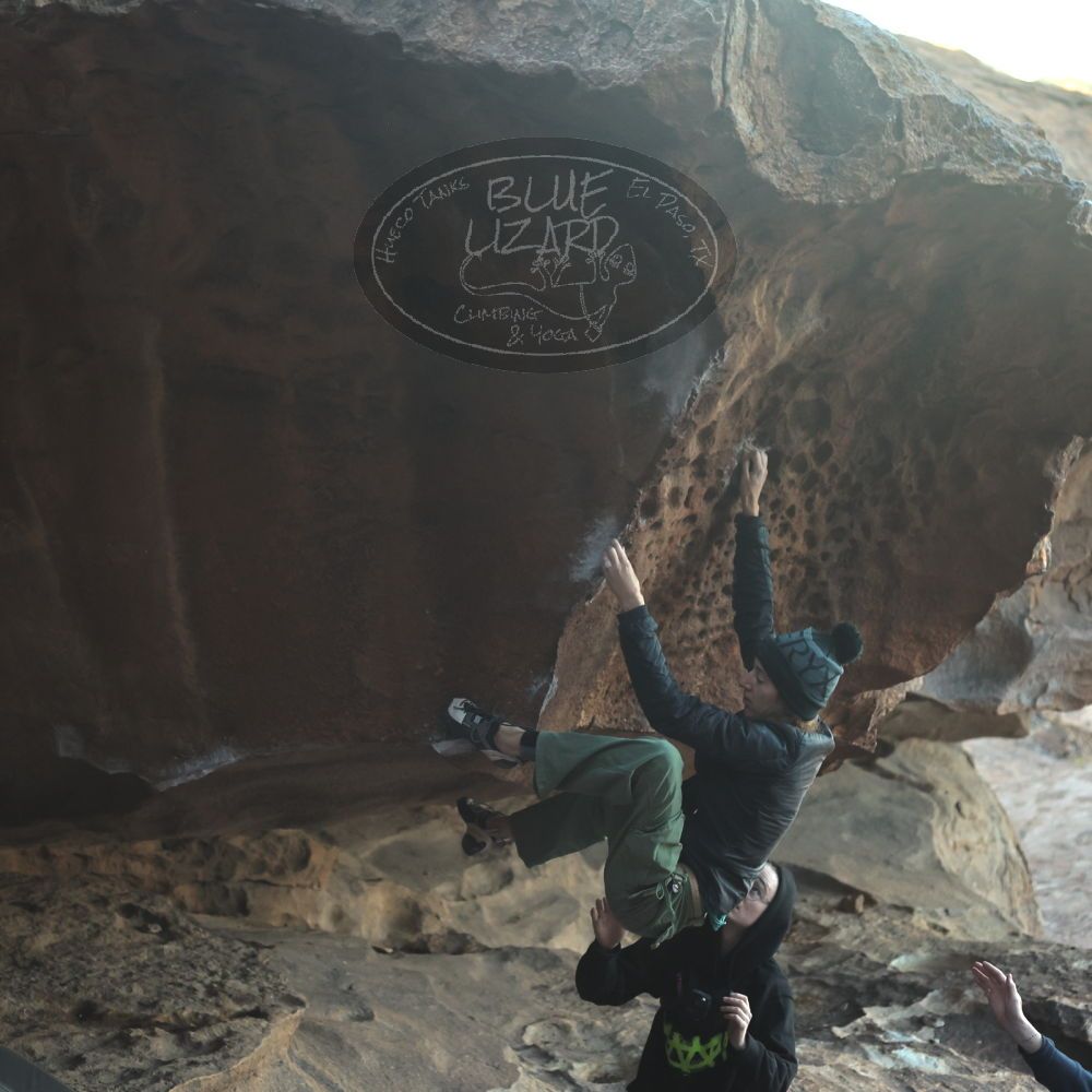 Filename: SRM_20231122_1646370.jpg
Aperture: f/4.0
Shutter Speed: 1/400
Body: Canon EOS R6
Lens: Canon EF 50mm f/1.8 II