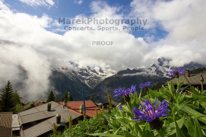 Hike from Murren, through Gimmelen, towards Schiltalp, then through Gimmelwald and back to Murren.
Filename: SRM_20080603_1009116.jpg
Aperture: f/22.0
Shutter Speed: 1/100
Body: Canon EOS-1D Mark II
Lens: Canon EF 16-35mm f/2.8 L