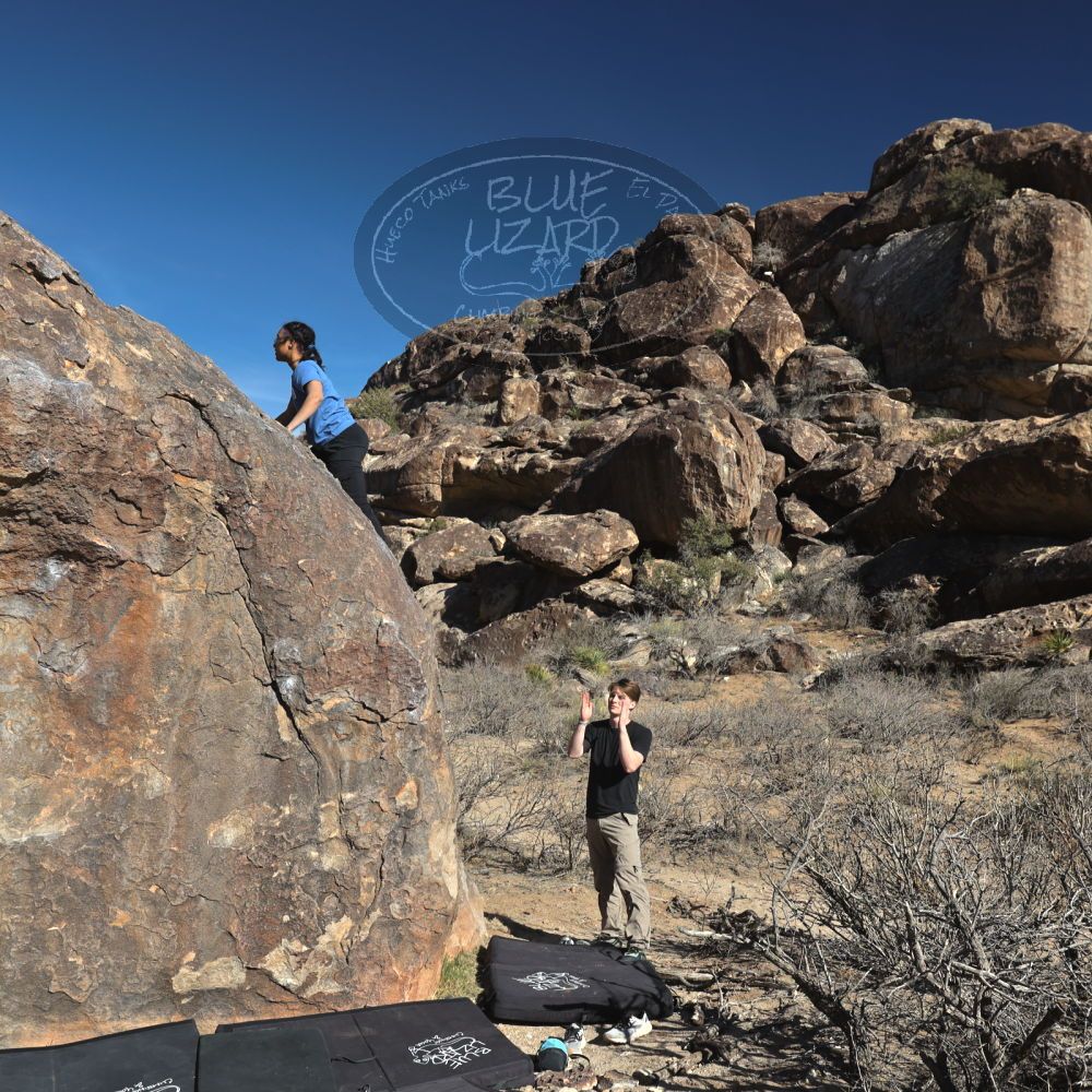 

Filename: SRM_20250316_1552180.jpg
Aperture: f/5.6
Shutter Speed: 1/800
Body: Canon EOS R6
Lens: Canon EF 16-35mm f/2.8 L