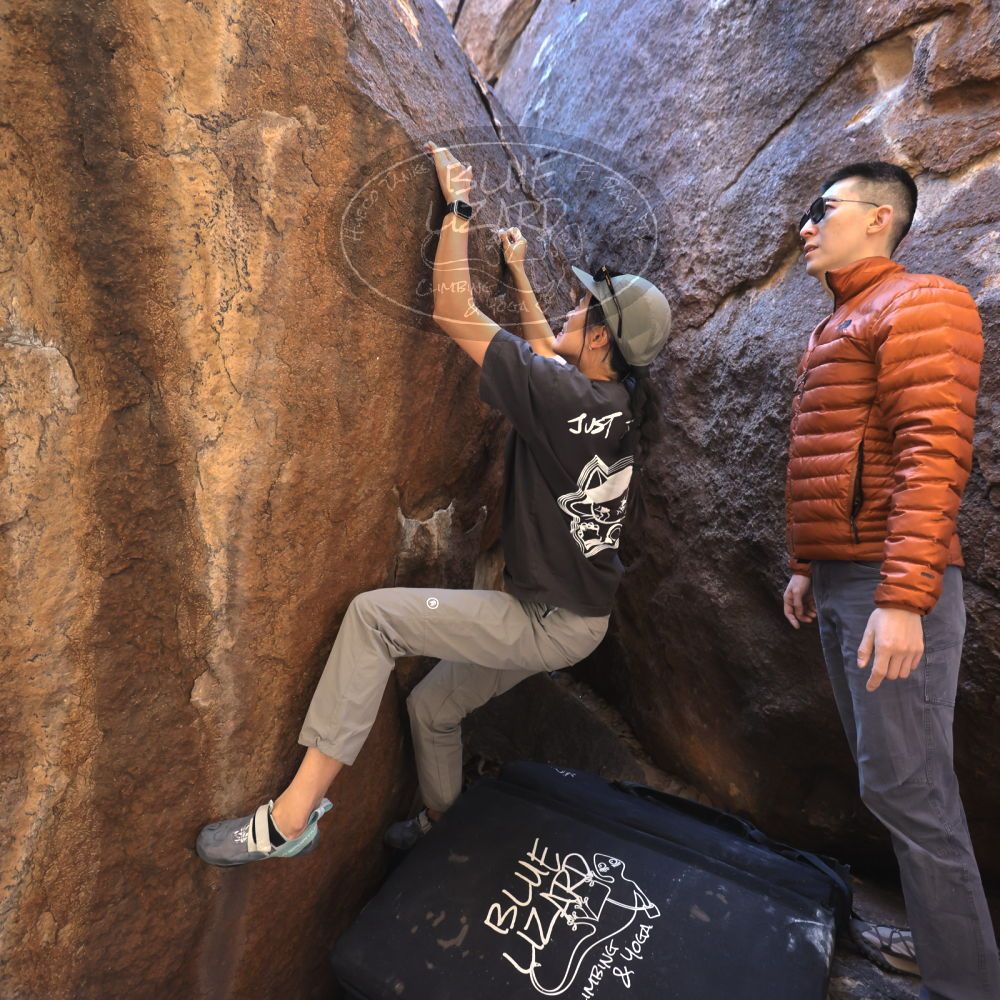 

Filename: SRM_20251109_1112010.jpg
Aperture: f/4.0
Shutter Speed: 1/400
Body: Canon EOS R6
Lens: Canon EF 16-35mm f/2.8 L