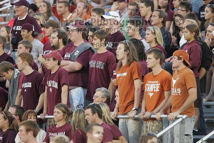 The University of Texas women's soccer team tied 0-0 against the Texas A&M Aggies Friday night, September 27, 2008.
Filename: SRM_20080926_1918422.jpg
Aperture: f/4.0
Shutter Speed: 1/160
Body: Canon EOS-1D Mark II
Lens: Canon EF 300mm f/2.8 L IS
