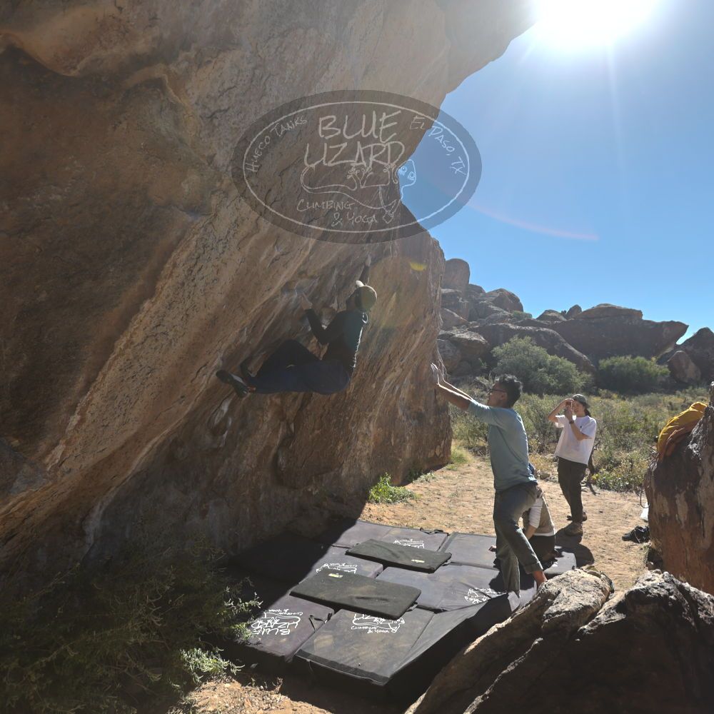 

Filename: SRM_20251110_1135392.jpg
Aperture: f/4.0
Shutter Speed: 1/500
Body: Canon EOS R6
Lens: Canon EF 16-35mm f/2.8 L