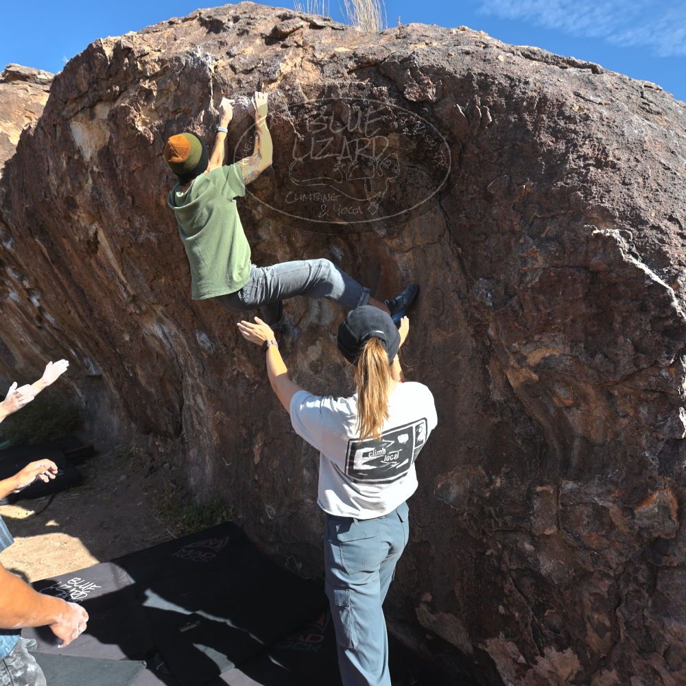 

Filename: SRM_20251126_1039450.jpg
Aperture: f/5.6
Shutter Speed: 1/1000
Body: Canon EOS R6
Lens: Canon EF 16-35mm f/2.8 L