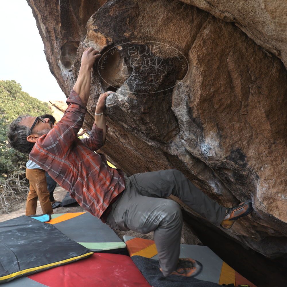 

Filename: SRM_20251128_1418250.jpg
Aperture: f/4.0
Shutter Speed: 1/250
Body: Canon EOS R6
Lens: Canon EF 16-35mm f/2.8 L