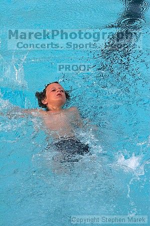 1020409145

Filename: srm_20050623_195614_7_std.jpg
Aperture: f/5.0
Shutter Speed: 1/400
Body: Canon EOS 20D
Lens: Canon EF 80-200mm f/2.8 L