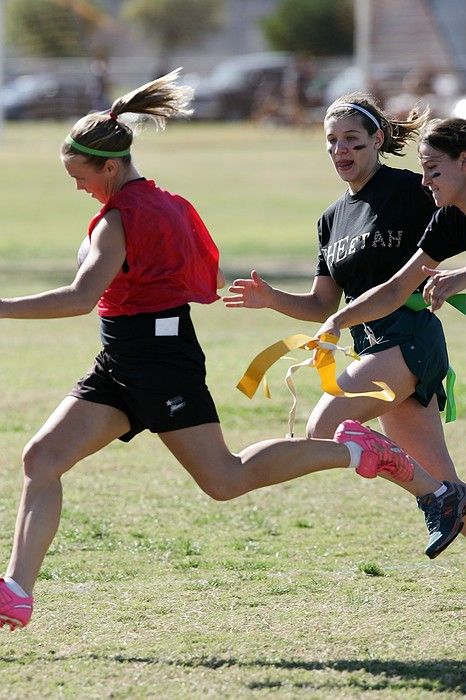 The Cheetahs (chemical engineering team) lost in the Fall 2008 UT flag football intramural championship game on November 9, 2008.
Filename: SRM_20081109_15071412.jpg
Aperture: f/5.0
Shutter Speed: 1/1600
Body: Canon EOS-1D Mark II
Lens: Canon EF 300mm f/2.8 L IS
