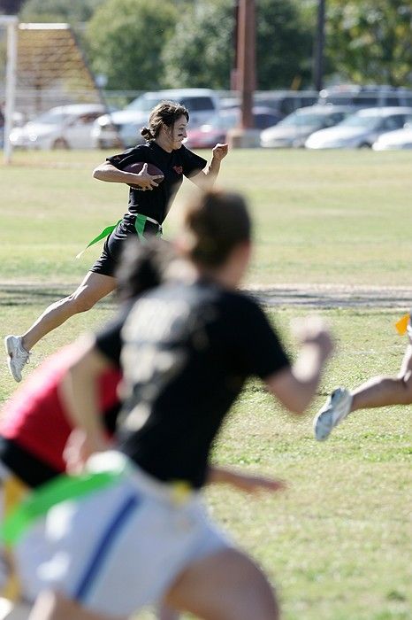 The Cheetahs (chemical engineering team) lost in the Fall 2008 UT flag football intramural championship game on November 9, 2008.
Filename: SRM_20081109_15132857.jpg
Aperture: f/5.0
Shutter Speed: 1/1250
Body: Canon EOS-1D Mark II
Lens: Canon EF 300mm f/2.8 L IS