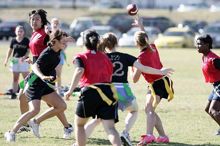 The Cheetahs (chemical engineering team) lost in the Fall 2008 UT flag football intramural championship game on November 9, 2008.
Filename: SRM_20081109_15340474.jpg
Aperture: f/4.0
Shutter Speed: 1/1250
Body: Canon EOS-1D Mark II
Lens: Canon EF 300mm f/2.8 L IS