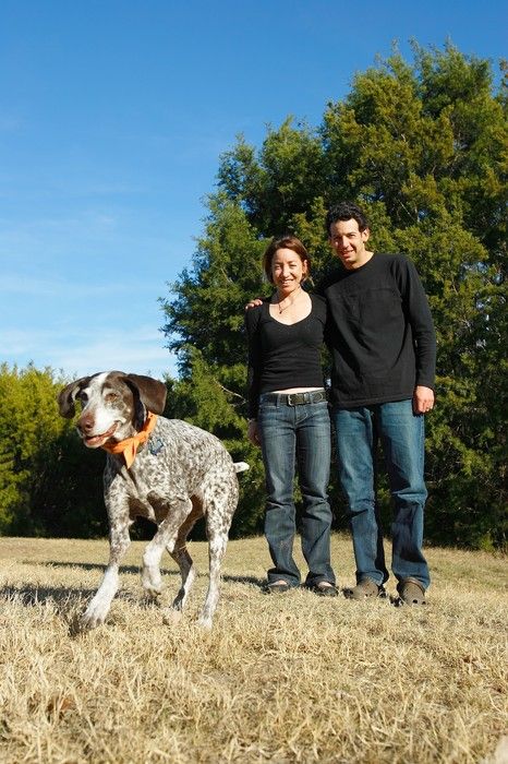 Portraits of the Terranova family, including Meredith, Paul, Daisy, and Flyer.
Filename: SRM_20081207_15070529.jpg
Aperture: f/5.6
Shutter Speed: 1/640
Body: Canon EOS-1D Mark II
Lens: Canon EF 16-35mm f/2.8 L