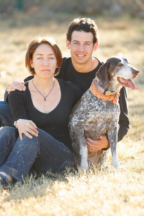 Portraits of the Terranova family, including Meredith, Paul, Daisy, and Flyer.

Filename: SRM_20081207_15203360.jpg
Aperture: f/2.8
Shutter Speed: 1/640
Body: Canon EOS-1D Mark II
Lens: Canon EF 300mm f/2.8 L IS