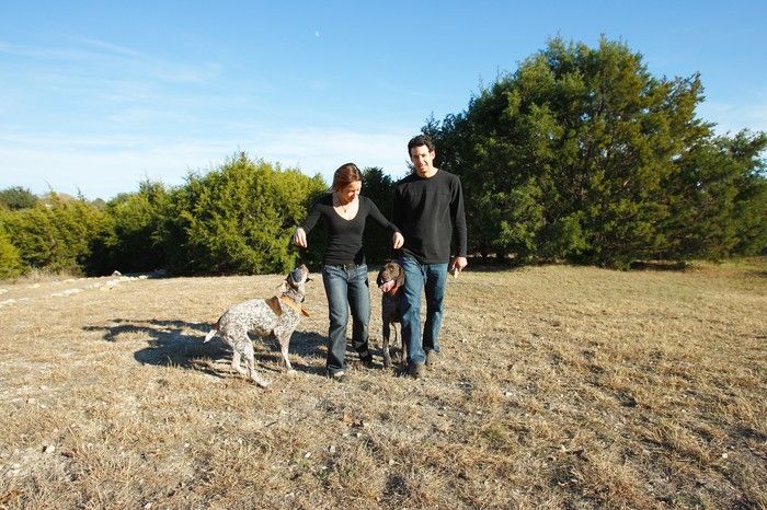 Portraits of the Terranova family, including Meredith, Paul, Daisy, and Flyer.
Filename: SRM_20081207_15231770.jpg
Aperture: f/5.6
Shutter Speed: 1/1000
Body: Canon EOS-1D Mark II
Lens: Canon EF 16-35mm f/2.8 L