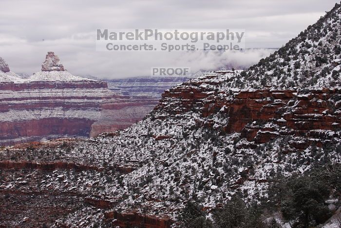 Hike up the Bright Angel trail from Indian Gardens campground, while backpacking the Grand Canyon, on Sunday, January 4, 2009.

Filename: SRM_20090104_11210725.JPG
Aperture: f/11.0
Shutter Speed: 1/320
Body: Canon EOS-1D Mark II
Lens: Canon EF 100-400mm f/4.5-5.6 L IS USM