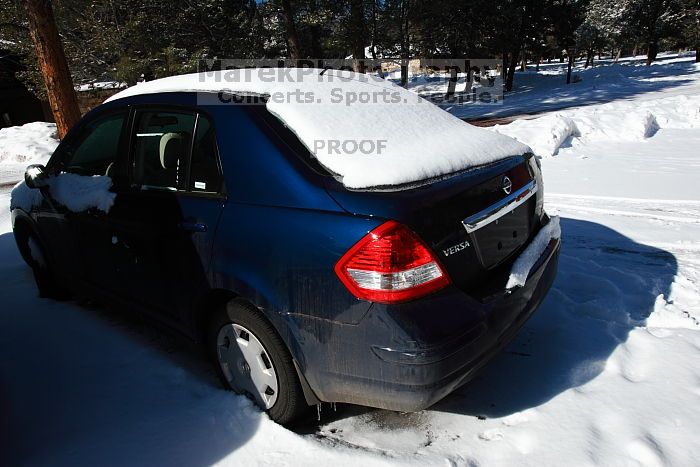 Hike up the Bright Angel trail from Indian Gardens campground, while backpacking the Grand Canyon, on Sunday, January 4, 2009.
Filename: SRM_20090104_13131477.JPG
Aperture: f/11.0
Shutter Speed: 1/160
Body: Canon EOS-1D Mark II
Lens: Canon EF 16-35mm f/2.8 L