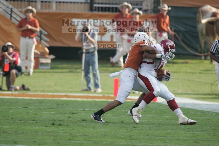 The University of Texas football team defeated the Arkansas Razorbacks with a score of 52-10 in Austin, TX on Saturday, September 27, 2008.
Filename: SRM_20080927_17133017.jpg
Aperture: f/5.6
Shutter Speed: 1/800
Body: Canon EOS-1D Mark II
Lens: Canon EF 300mm f/2.8 L IS