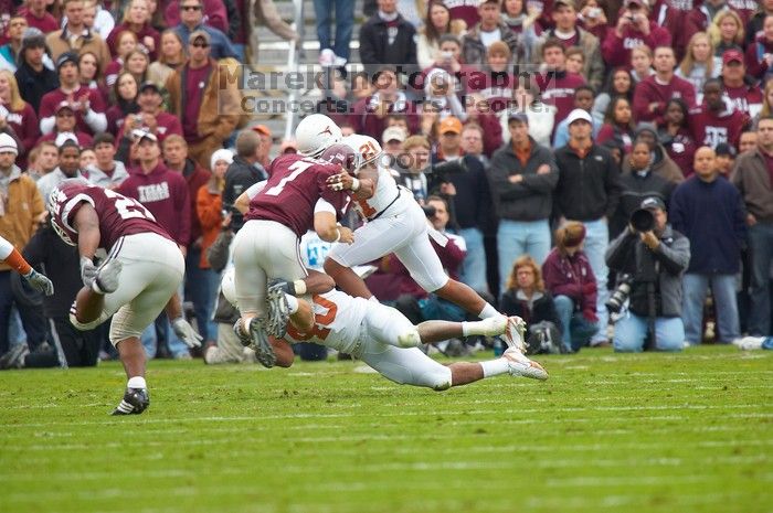 The University of Texas, Austin played Texas A&M in football at Kyle Field, College Station, on November 23, 2007. UT lost to the Aggies, 30 to 38.
Filename: SRM_20071123_1620427.jpg
Aperture: f/5.6
Shutter Speed: 1/500
Body: Canon EOS-1D Mark II
Lens: Canon EF 300mm f/2.8 L IS