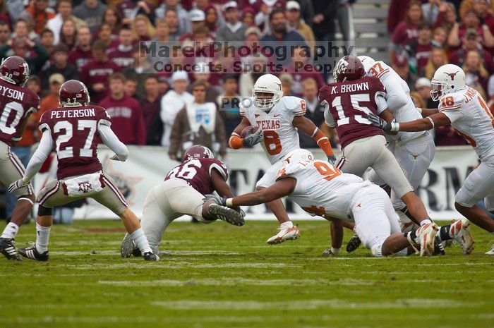 The University of Texas, Austin played Texas A&M in football at Kyle Field, College Station, on November 23, 2007. UT lost to the Aggies, 30 to 38.
Filename: SRM_20071123_1626342.jpg
Aperture: f/5.6
Shutter Speed: 1/640
Body: Canon EOS-1D Mark II
Lens: Canon EF 300mm f/2.8 L IS