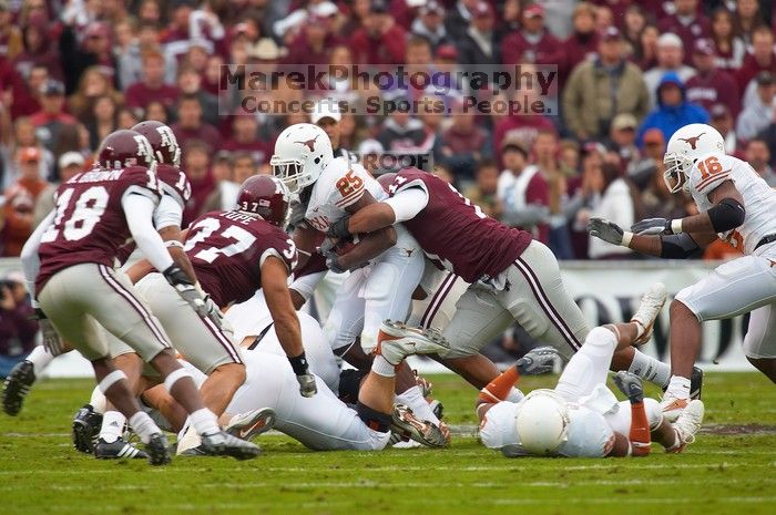 The University of Texas, Austin played Texas A&M in football at Kyle Field, College Station, on November 23, 2007. UT lost to the Aggies, 30 to 38.
Filename: SRM_20071123_1627182.jpg
Aperture: f/5.6
Shutter Speed: 1/500
Body: Canon EOS-1D Mark II
Lens: Canon EF 300mm f/2.8 L IS
