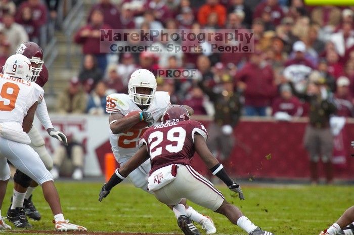 The University of Texas, Austin played Texas A&M in football at Kyle Field, College Station, on November 23, 2007. UT lost to the Aggies, 30 to 38.
Filename: SRM_20071123_1647248.jpg
Aperture: f/5.6
Shutter Speed: 1/640
Body: Canon EOS-1D Mark II
Lens: Canon EF 300mm f/2.8 L IS