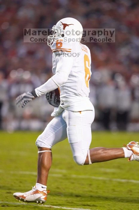 The University of Texas, Austin played Texas A&M in football at Kyle Field, College Station, on November 23, 2007.  UT lost to the Aggies, 30 to 38.

Filename: SRM_20071123_1821482.jpg
Aperture: f/2.8
Shutter Speed: 1/500
Body: Canon EOS-1D Mark II
Lens: Canon EF 300mm f/2.8 L IS