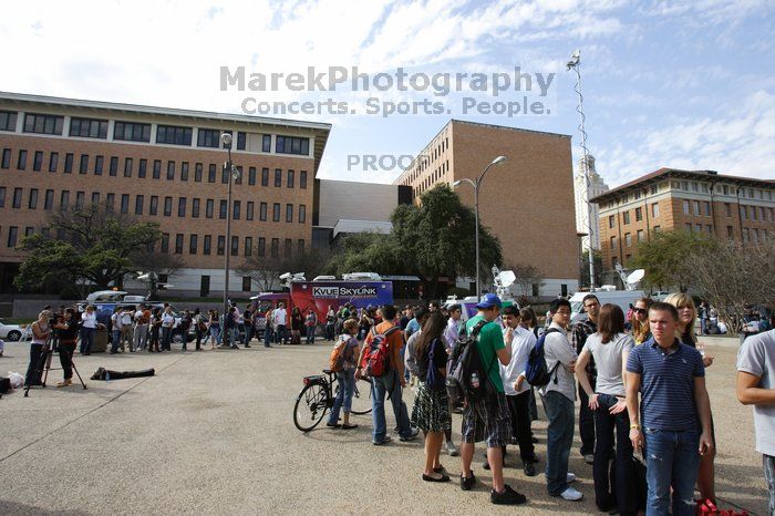 Day one of the 2nd Annual Clinton Global Initiative University (CGIU) meeting was held at The University of Texas at Austin, Friday, February 13, 2009.
Filename: SRM_20090213_14504462.jpg
Aperture: f/8.0
Shutter Speed: 1/250
Body: Canon EOS-1D Mark II
Lens: Canon EF 16-35mm f/2.8 L