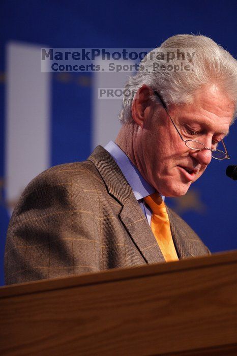 Former President Bill Clinton speaking at the CGIU meeting. Day one of the 2nd Annual Clinton Global Initiative University (CGIU) meeting was held at The University of Texas at Austin, Friday, February 13, 2009.
Filename: SRM_20090213_16155628.jpg
Aperture: f/2.8
Shutter Speed: 1/200
Body: Canon EOS 20D
Lens: Canon EF 300mm f/2.8 L IS