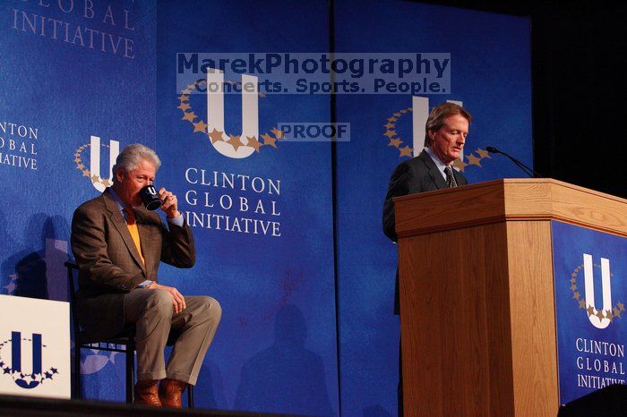 UT President William Powers Jr. speaks at the opening of the first plenary session of CGIU with Former President Bill Clinton listening. Day one of the 2nd Annual Clinton Global Initiative University (CGIU) meeting was held at The University of Texas at Austin, Friday, February 13, 2009.
Filename: SRM_20090213_16295565.jpg
Aperture: f/4.0
Shutter Speed: 1/250
Body: Canon EOS-1D Mark II
Lens: Canon EF 80-200mm f/2.8 L