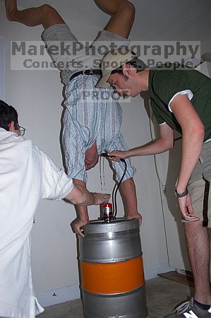 1020409145

Filename: IMG_9661.jpg
Aperture: f/4.0
Shutter Speed: 1/200
Body: Canon EOS 20D
Lens: Canon EF-S 18-55mm f/3.5-5.6