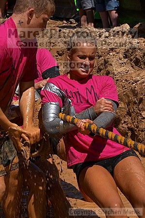 Phi Mu tug

Filename: crw_9064_std.jpg
Aperture: f/16.0
Shutter Speed: 1/250
Body: Canon EOS DIGITAL REBEL
Lens: Canon EF 80-200mm f/2.8 L