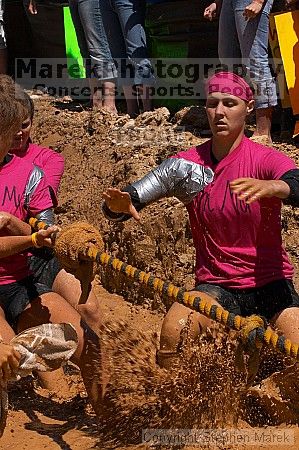 Phi Mu tug

Filename: crw_9059_std.jpg
Aperture: f/14.0
Shutter Speed: 1/250
Body: Canon EOS DIGITAL REBEL
Lens: Canon EF 80-200mm f/2.8 L