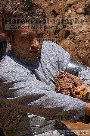 Kappa Sigma tug

Filename: crw_9038_std.jpg
Aperture: f/16.0
Shutter Speed: 1/250
Body: Canon EOS DIGITAL REBEL
Lens: Canon EF 80-200mm f/2.8 L