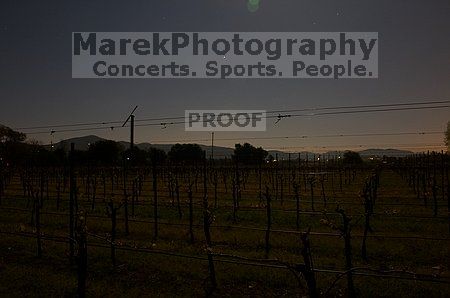 

Filename: CRW_8763.jpg
Aperture: f/7.1
Shutter Speed: 30/1
Body: Canon EOS DIGITAL REBEL
Lens: Canon EF-S 18-55mm f/3.5-5.6