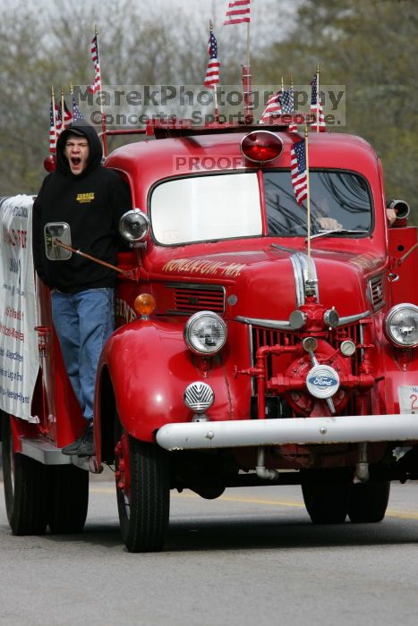 The 113th Boston Marathon took place on Monday, April 20, 2009.
Filename: SRM_20090420_08300770.JPG
Aperture: f/8.0
Shutter Speed: 1/800
Body: Canon EOS-1D Mark II
Lens: Canon EF 100-400mm f/4.5-5.6 L IS USM