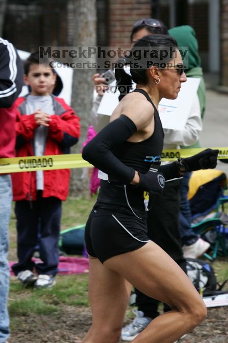 The 113th Boston Marathon took place on Monday, April 20, 2009.
Filename: SRM_20090420_10341714.JPG
Aperture: f/8.0
Shutter Speed: 1/640
Body: Canon EOS-1D Mark II
Lens: Canon EF 100-400mm f/4.5-5.6 L IS USM