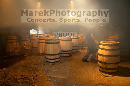 

Filename: CRW_8698.jpg
Aperture: f/3.5
Shutter Speed: 1/13
Body: Canon EOS DIGITAL REBEL
Lens: Canon EF-S 18-55mm f/3.5-5.6