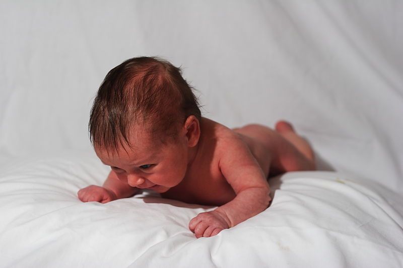 Baby Maddox Helbing, 3 weeks old, at Lake Oconee on Saturday, November 28, 2009.

Filename: SRM_20091128_15375608.JPG
Aperture: f/2.8
Shutter Speed: 1/125
Body: Canon EOS 20D
Lens: Canon EF 50mm f/1.8 II