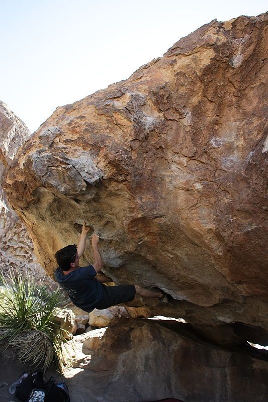 Raanan Robertson rock climbing on Pull the Pin in Hueco Tanks State Park and Historic Site during the Hueco Tanks Awesome Fest 2010 trip, Sunday, May 23, 2010.
Filename: SRM_20100523_11260919.JPG
Aperture: f/5.6
Shutter Speed: 1/500
Body: Canon EOS-1D Mark II
Lens: Canon EF 16-35mm f/2.8 L