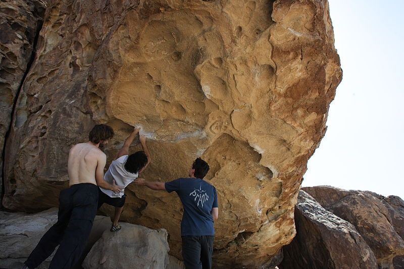 Javier Morales rock climbing in Hueco Tanks State Park and Historic Site during the Hueco Tanks Awesome Fest 2010 trip, Sunday, May 23, 2010.
Filename: SRM_20100523_11490951.JPG
Aperture: f/8.0
Shutter Speed: 1/500
Body: Canon EOS-1D Mark II
Lens: Canon EF 16-35mm f/2.8 L