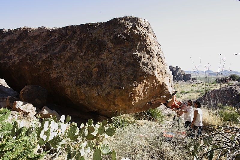 Sarah Williams rock climbing on No One Gets Out of Here Alive (V2) in Hueco Tanks State Park and Historic Site during the Hueco Tanks Awesome Fest 2010 trip, Sunday, May 23, 2010.

Filename: SRM_20100523_18355261.JPG
Aperture: f/8.0
Shutter Speed: 1/200
Body: Canon EOS-1D Mark II
Lens: Canon EF 16-35mm f/2.8 L