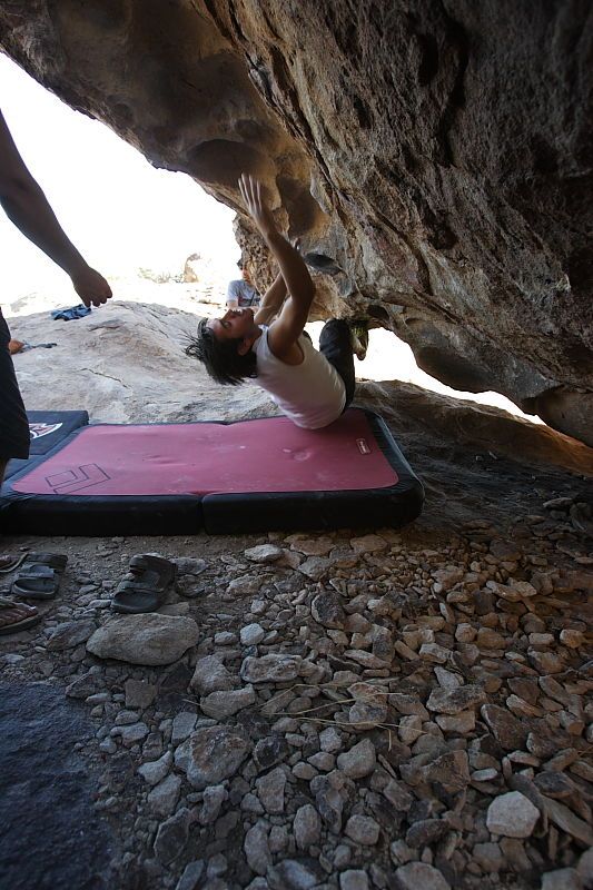 Javier Morales rock climbing in Hueco Tanks State Park and Historic Site during the Hueco Tanks Awesome Fest 2010 trip, Sunday, May 23, 2010.
Filename: SRM_20100523_19101270.JPG
Aperture: f/4.0
Shutter Speed: 1/160
Body: Canon EOS-1D Mark II
Lens: Canon EF 16-35mm f/2.8 L