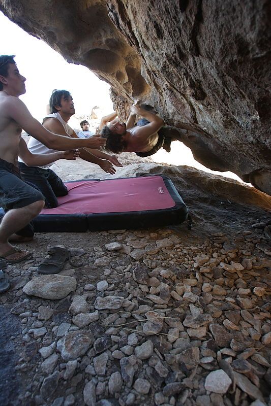 Andrew Dreher rock climbing in Hueco Tanks State Park and Historic Site during the Hueco Tanks Awesome Fest 2010 trip, Sunday, May 23, 2010.
Filename: SRM_20100523_19113975.JPG
Aperture: f/4.0
Shutter Speed: 1/125
Body: Canon EOS-1D Mark II
Lens: Canon EF 16-35mm f/2.8 L