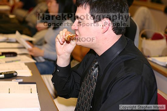 Weekly meeting of the Undergraduate House of Representatives (UHR), April 13, 2004.

Filename: img_5600_std.jpg
Aperture: f/2.2
Shutter Speed: 1/80
Body: Canon EOS DIGITAL REBEL
Lens: Canon EF 50mm f/1.8 II
