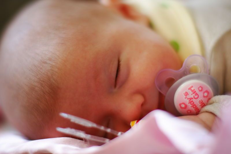 

Filename: SRM_20110108_14292750.JPG
Aperture: f/1.2
Shutter Speed: 1/125
Body: Canon EOS-1D Mark II
Lens: Canon EF 85mm f/1.2 L II