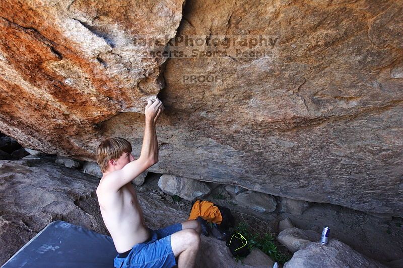 Rock climbing in Hueco Tanks State Park and Historic Site during the Hueco Tanks Awesome Fest 2.0 trip, Saturday, September 04, 2010.
Filename: SRM_20100904_15343388.JPG
Aperture: f/4.0
Shutter Speed: 1/400
Body: Canon EOS 20D
Lens: Canon EF 16-35mm f/2.8 L