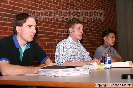 Weekly meeting of the Undergraduate House of Representatives (UHR), February 17, 2004.
Filename: img_2014_std.jpg
Aperture: f/7.1
Shutter Speed: 1/60
Body: Canon EOS DIGITAL REBEL
Lens: Canon EF-S 18-55mm f/3.5-5.6