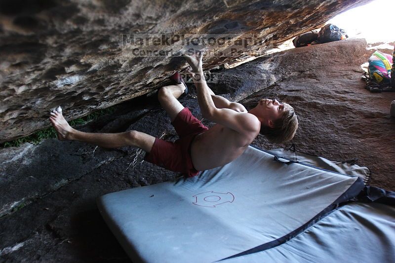 Rock climbing in Hueco Tanks State Park and Historic Site during the Hueco Tanks Awesome Fest 2.0 trip, Sunday, September 05, 2010.
Filename: SRM_20100905_16151747.JPG
Aperture: f/2.8
Shutter Speed: 1/200
Body: Canon EOS 20D
Lens: Canon EF 16-35mm f/2.8 L