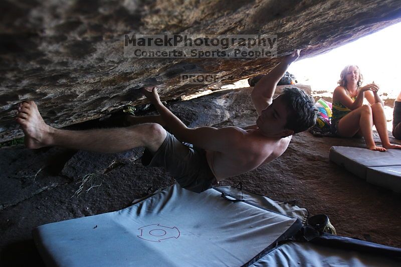 Rock climbing in Hueco Tanks State Park and Historic Site during the Hueco Tanks Awesome Fest 2.0 trip, Sunday, September 05, 2010.
Filename: SRM_20100905_16173059.JPG
Aperture: f/2.8
Shutter Speed: 1/200
Body: Canon EOS 20D
Lens: Canon EF 16-35mm f/2.8 L