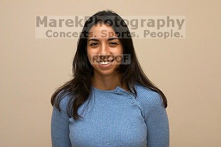 

Filename: crw_8204_std.jpg
Aperture: f/5.0
Shutter Speed: 1/200
Body: Canon EOS DIGITAL REBEL
Lens: Canon EF 50mm f/1.8 II